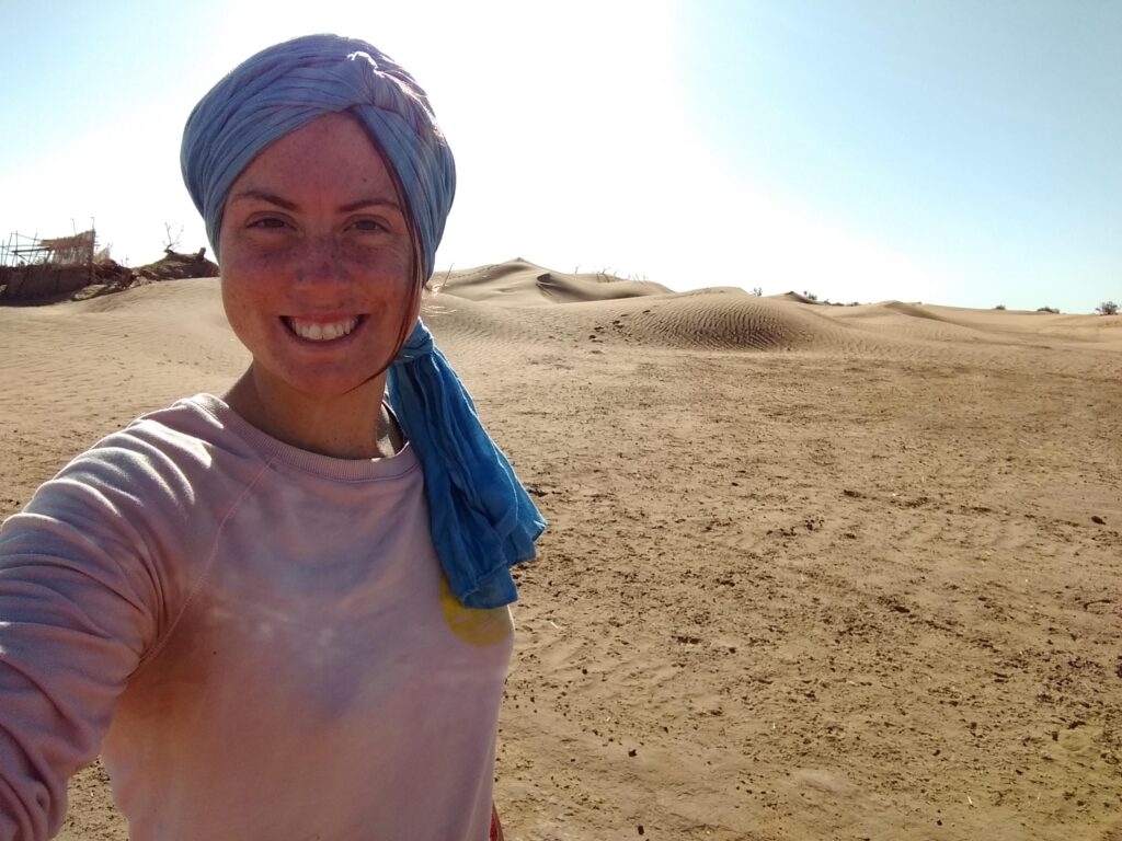 Présentation de femmes qui osent voyager seule dans l'article À la rencontre de femmes voyageuses : Inspirations et aventures au féminin du blog de voyage Encore partie