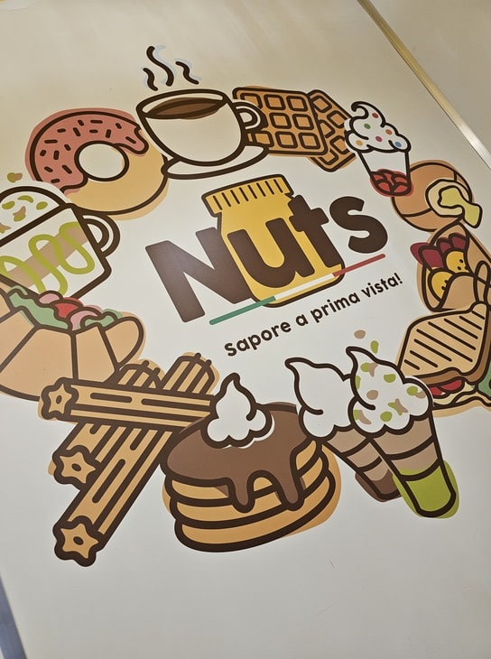Publicité du restaurant Nuts