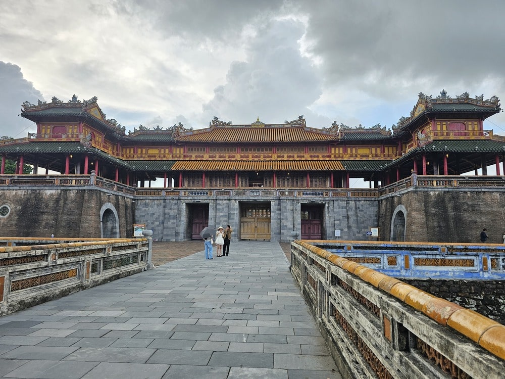 Entrée de la Cité Impériale à voir à Hué, un incontournable du Vietnam